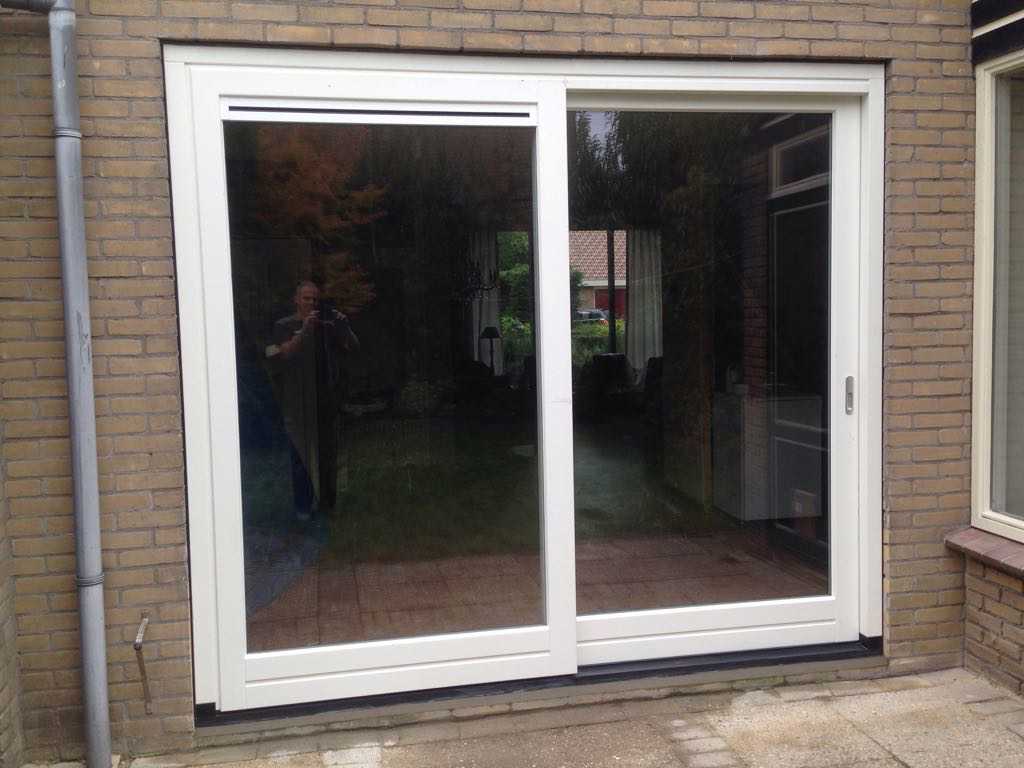 Trend: grote kozijnen en glazen gevels