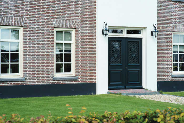 Isoleren? Vergeet de voordeur niet