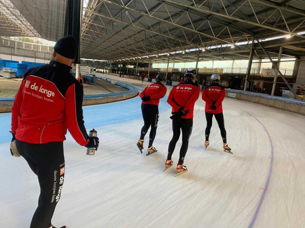 De Lange Deuren schaatsclub 