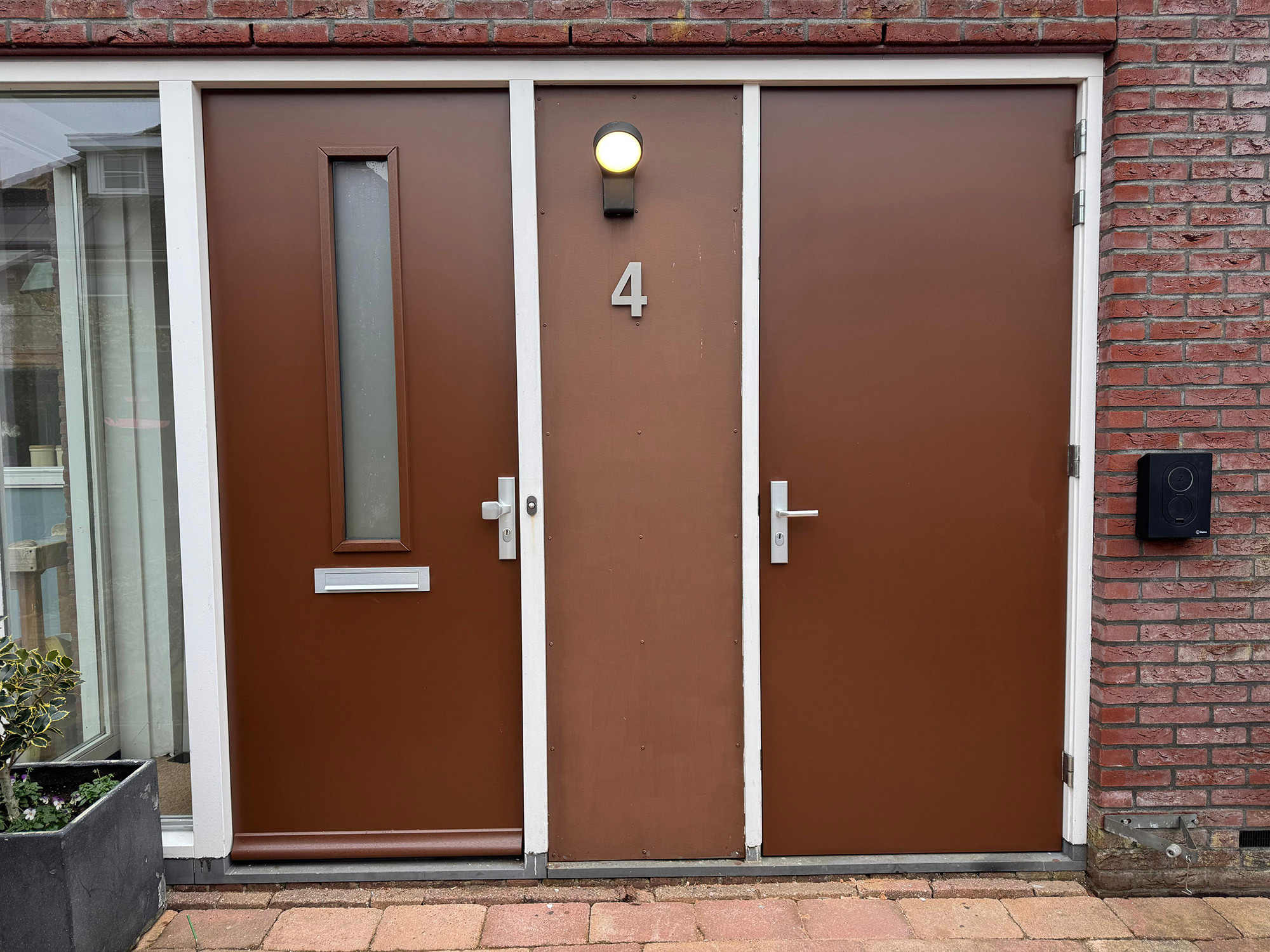 Voordeur en schuurdeur vervangen voor meer veiligheid en duurzaamheid