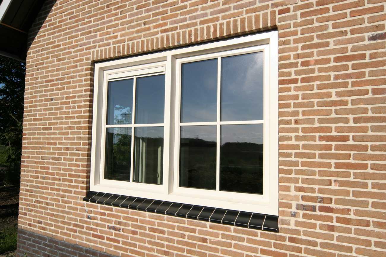 Woning langer koel dankzij kunststof kozijnen